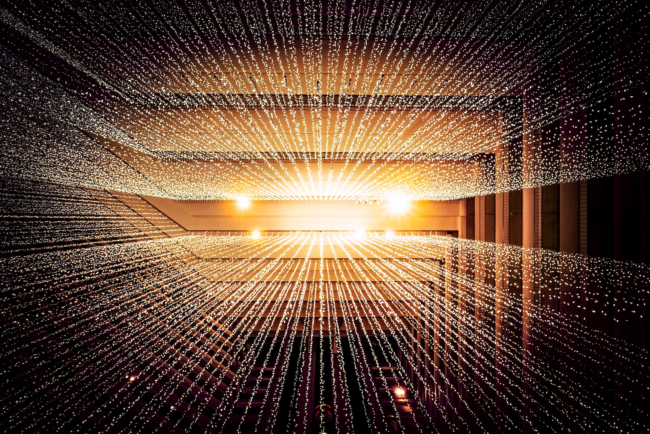 Culoar de servere în datacenter